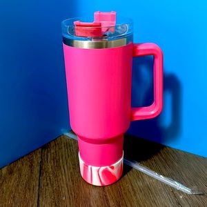 New - 40 oz pink tumbler